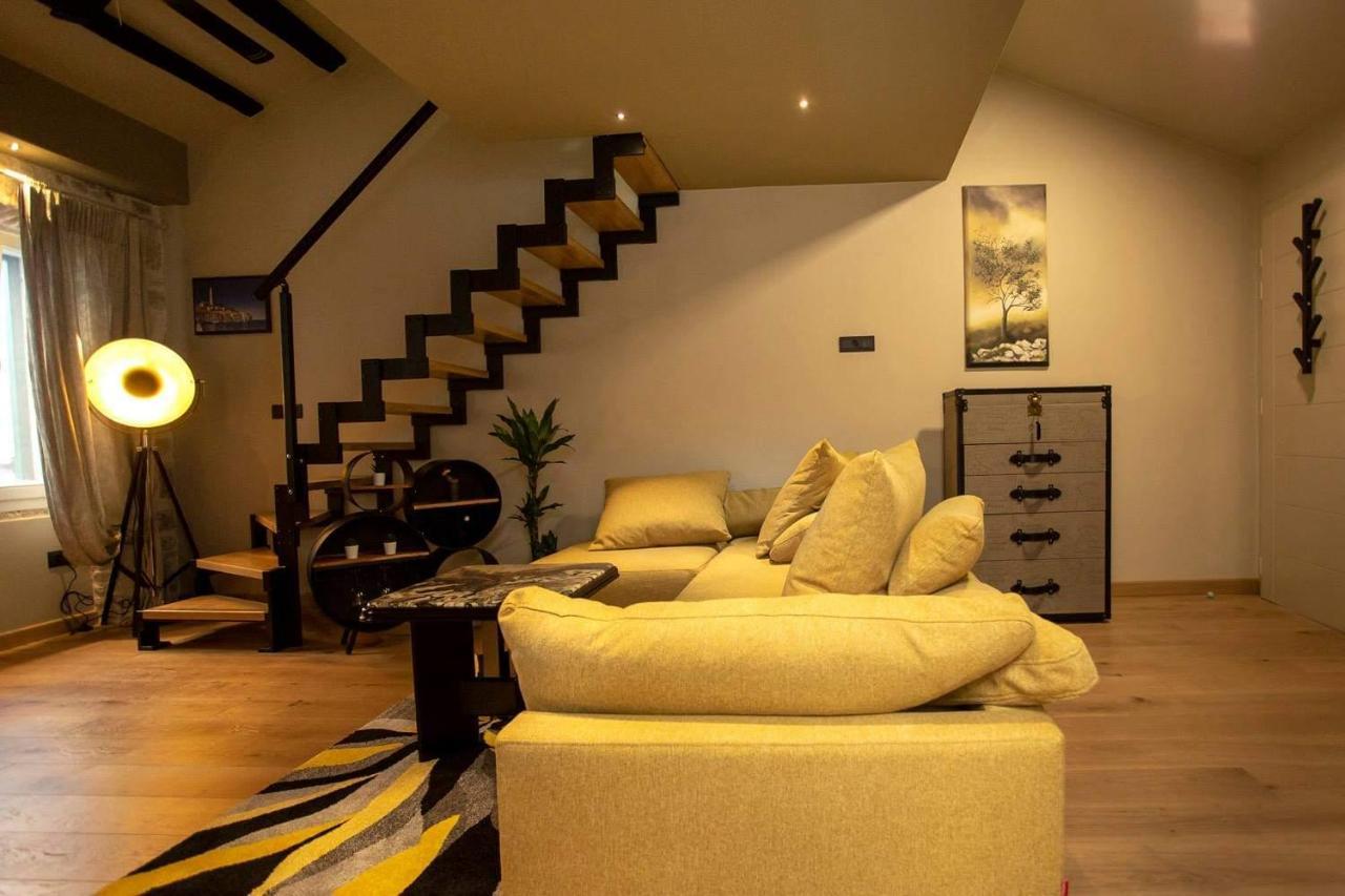 ˇdcˇ Modern Apartment Near The Church Rovinj Luaran gambar