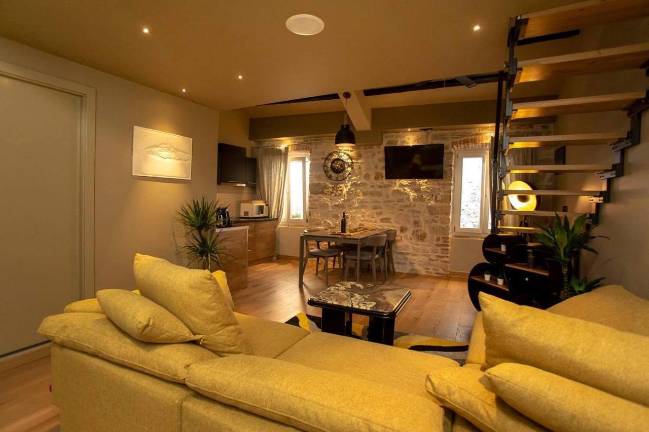 ˇdcˇ Modern Apartment Near The Church Rovinj Luaran gambar